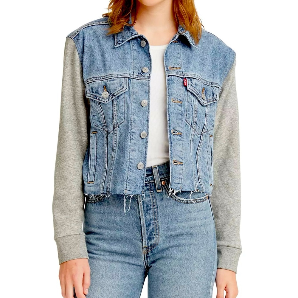 NWT Levi’s Ex-boyfriend Trucker Jacket.  Size XS.